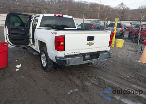 2015 Chevrolet Silverado 1500 1Lt/2Lt z USA, uszkodzony, nr VIN 3GCUKREC6FG392618